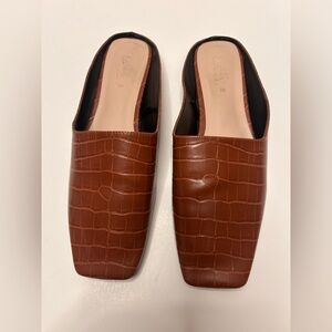 Zara Brown Croc-Embossed Flats